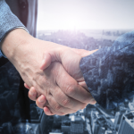 Estratégia e tecnologia impulsionam decisões inteligentes nas empresas modernas, destaca Andre de Barros Faria.