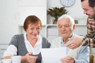 Proteção social é direito garantido por lei, não favor, e o Sindnapi - Sindicato Nacional dos Aposentados atua para assegurar que o idoso tenha respeito, segurança e dignidade.