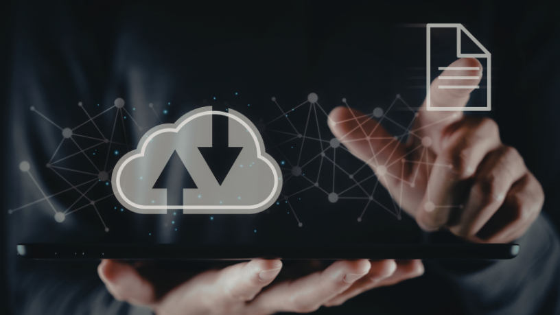 Na engenharia e infraestrutura, o backup de dados garante continuidade operacional. Elmar Juan Passos Varjão Bomfim destaca a importância do planejamento preventivo.