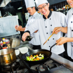 Conheça os chefs e restaurantes que estão redefinindo a gastronomia brasileira em 2026